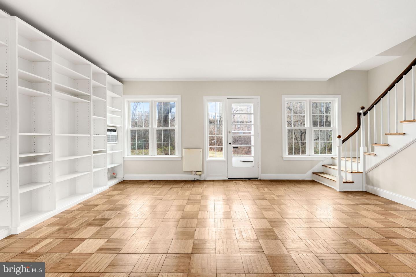 1455 MARTHA CUSTIS DR, ALEXANDRIA, Virginia 22302, 3 Bedrooms Bedrooms, ,1 BathroomBathrooms,Residential,For sale,1455 MARTHA CUSTIS DR,VAAX2053322 MLS # VAAX2053322