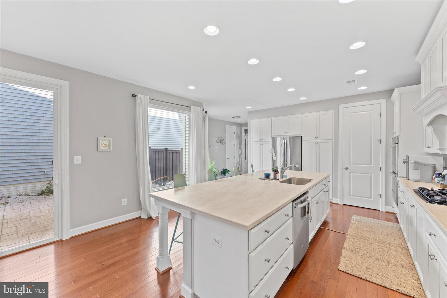 20433 SAVIN HILL DR, ASHBURN, Virginia 20147, 5 Bedrooms Bedrooms, ,4 BathroomsBathrooms,Residential,For sale,20433 SAVIN HILL DR,VALO2114260 MLS # VALO2114260