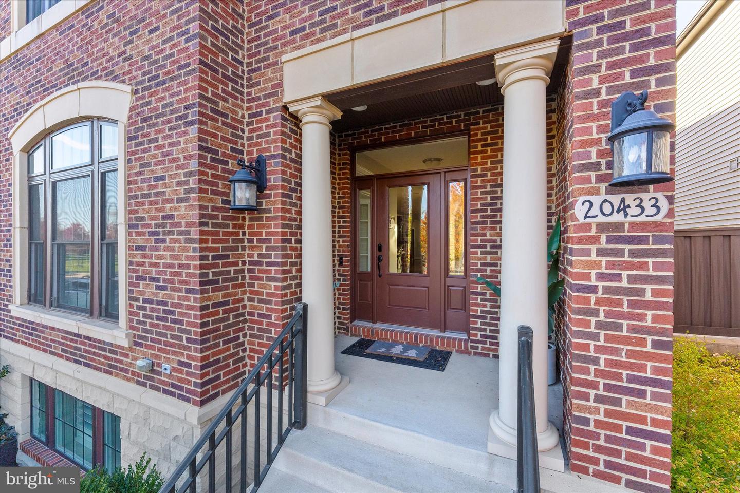 20433 SAVIN HILL DR, ASHBURN, Virginia 20147, 5 Bedrooms Bedrooms, ,4 BathroomsBathrooms,Residential,For sale,20433 SAVIN HILL DR,VALO2114260 MLS # VALO2114260