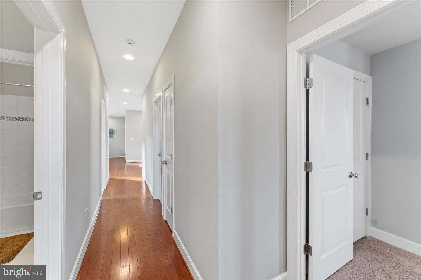 20433 SAVIN HILL DR, ASHBURN, Virginia 20147, 5 Bedrooms Bedrooms, ,4 BathroomsBathrooms,Residential,For sale,20433 SAVIN HILL DR,VALO2114260 MLS # VALO2114260