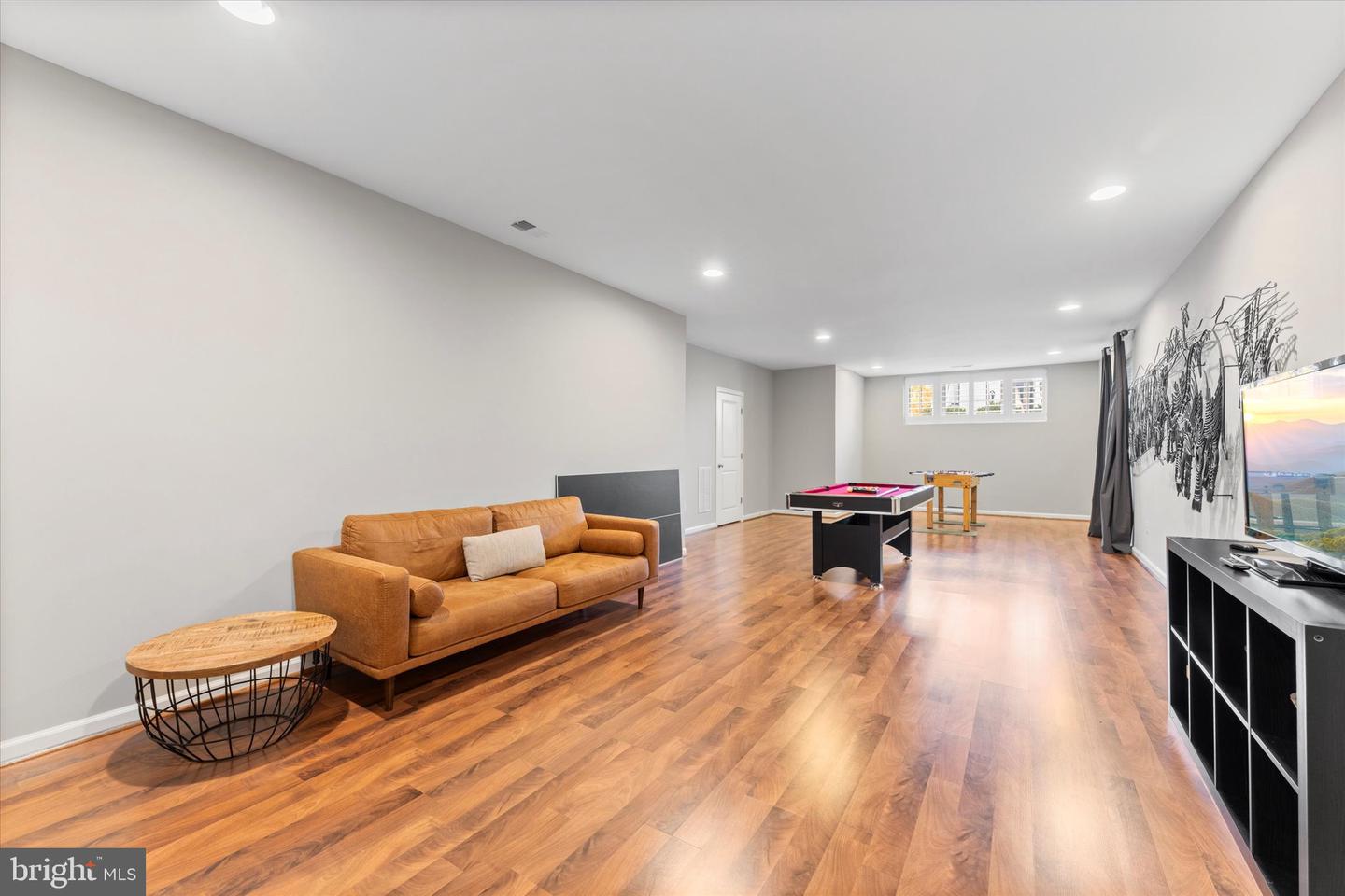 20433 SAVIN HILL DR, ASHBURN, Virginia 20147, 5 Bedrooms Bedrooms, ,4 BathroomsBathrooms,Residential,For sale,20433 SAVIN HILL DR,VALO2114260 MLS # VALO2114260