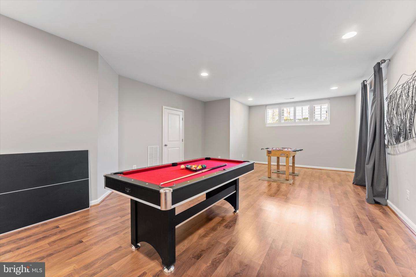 20433 SAVIN HILL DR, ASHBURN, Virginia 20147, 5 Bedrooms Bedrooms, ,4 BathroomsBathrooms,Residential,For sale,20433 SAVIN HILL DR,VALO2114260 MLS # VALO2114260