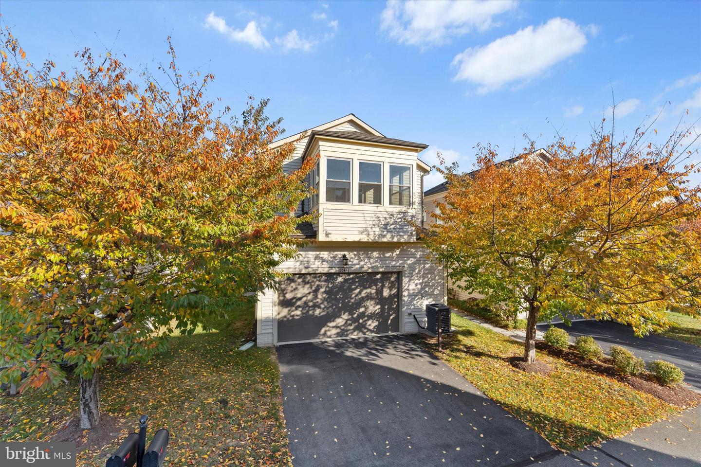 20433 SAVIN HILL DR, ASHBURN, Virginia 20147, 5 Bedrooms Bedrooms, ,4 BathroomsBathrooms,Residential,For sale,20433 SAVIN HILL DR,VALO2114260 MLS # VALO2114260