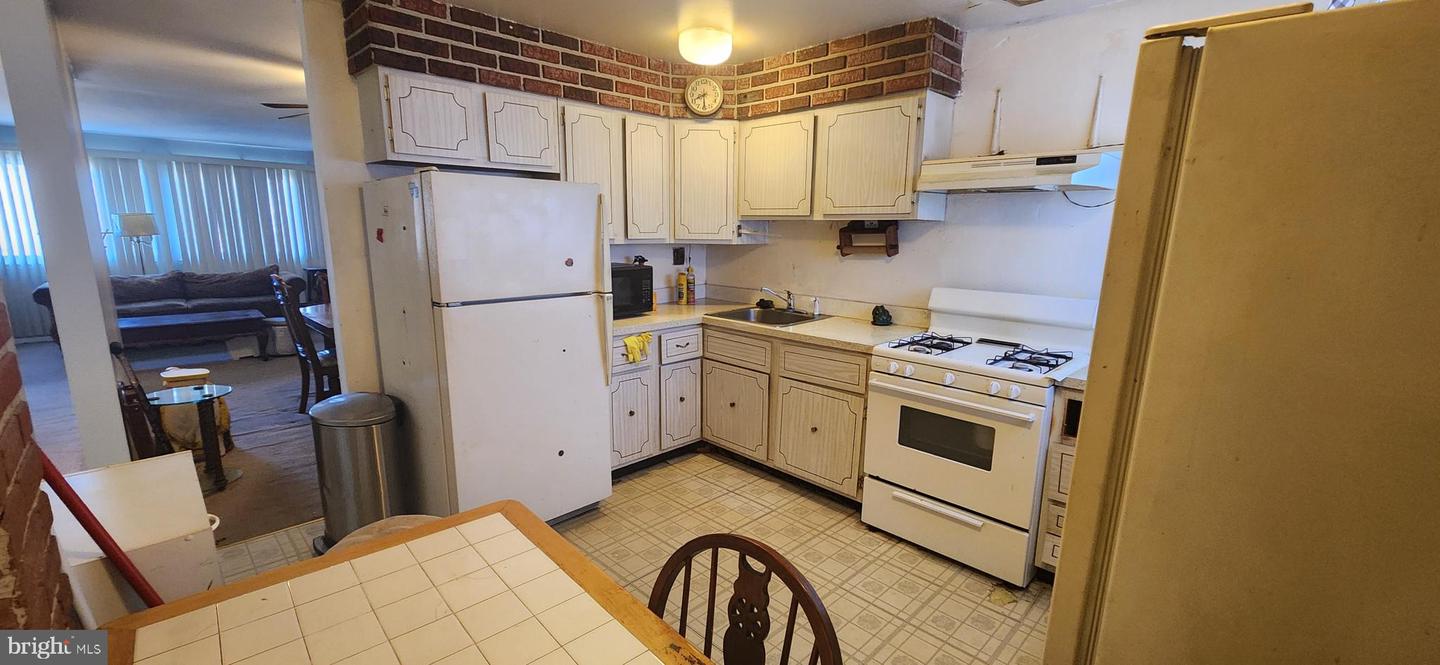 1801 29TH ST SE, WASHINGTON, District Of Columbia 20020, 3 Bedrooms Bedrooms, ,1 BathroomBathrooms,Residential,For sale,1801 29TH ST SE,DCDC2241970 MLS # DCDC2241970