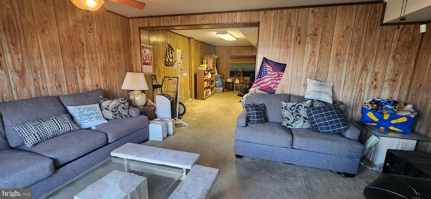 1801 29TH ST SE, WASHINGTON, District Of Columbia 20020, 3 Bedrooms Bedrooms, ,1 BathroomBathrooms,Residential,For sale,1801 29TH ST SE,DCDC2241970 MLS # DCDC2241970