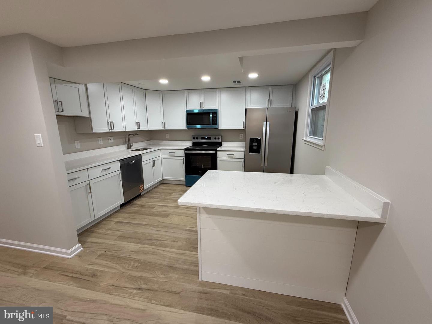 13860 LANGSTONE DR, WOODBRIDGE, Virginia 22193, 3 Bedrooms Bedrooms, ,2 BathroomsBathrooms,Residential,For sale,13860 LANGSTONE DR,VAPW2110754 MLS # VAPW2110754