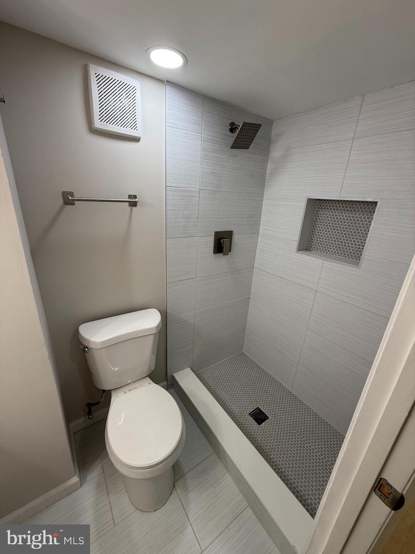 13860 LANGSTONE DR, WOODBRIDGE, Virginia 22193, 3 Bedrooms Bedrooms, ,2 BathroomsBathrooms,Residential,For sale,13860 LANGSTONE DR,VAPW2110754 MLS # VAPW2110754