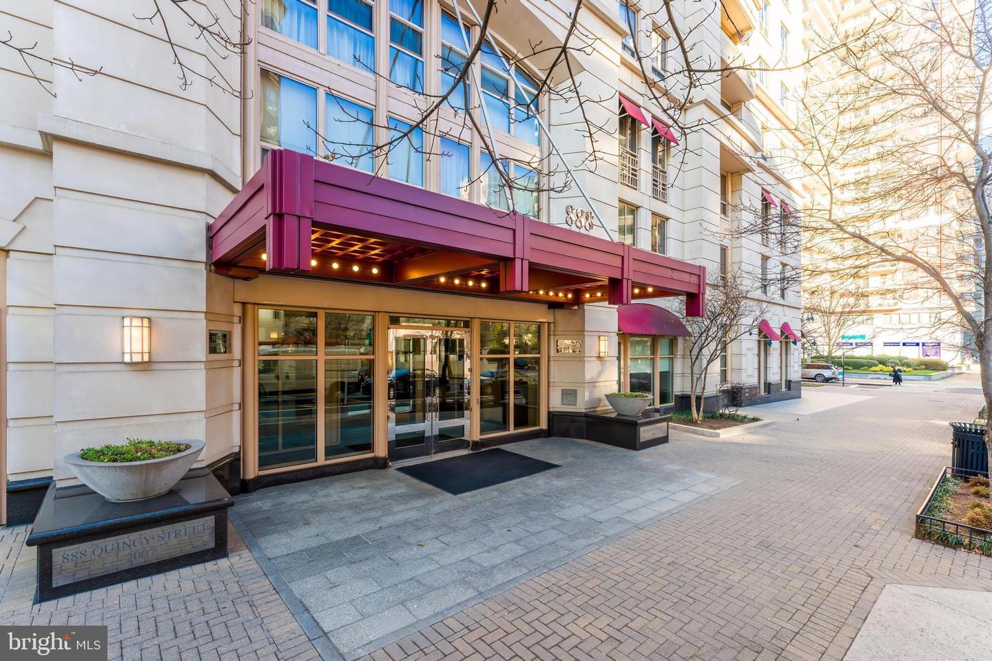 888 N QUINCY ST #1401, ARLINGTON, Virginia 22203, 2 Bedrooms Bedrooms, 8 Rooms Rooms,2 BathroomsBathrooms,Residential,For sale,888 N QUINCY ST #1401,VAAR2067876 MLS # VAAR2067876