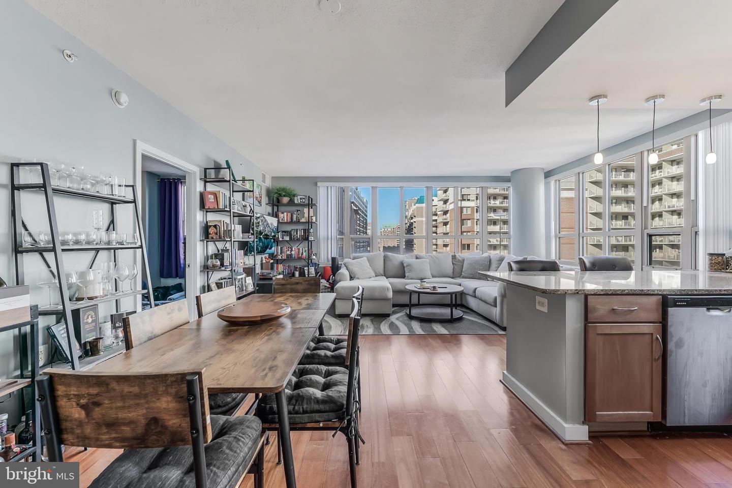 888 N QUINCY ST #1401, ARLINGTON, Virginia 22203, 2 Bedrooms Bedrooms, 8 Rooms Rooms,2 BathroomsBathrooms,Residential,For sale,888 N QUINCY ST #1401,VAAR2067876 MLS # VAAR2067876