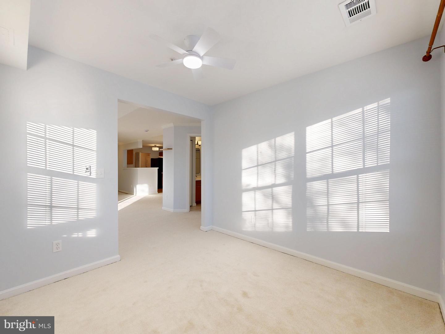 14196 CUDDY LOOP #304, WOODBRIDGE, Virginia 22193, 2 Bedrooms Bedrooms, ,2 BathroomsBathrooms,Residential,For sale,14196 CUDDY LOOP #304,VAPW2110772 MLS # VAPW2110772