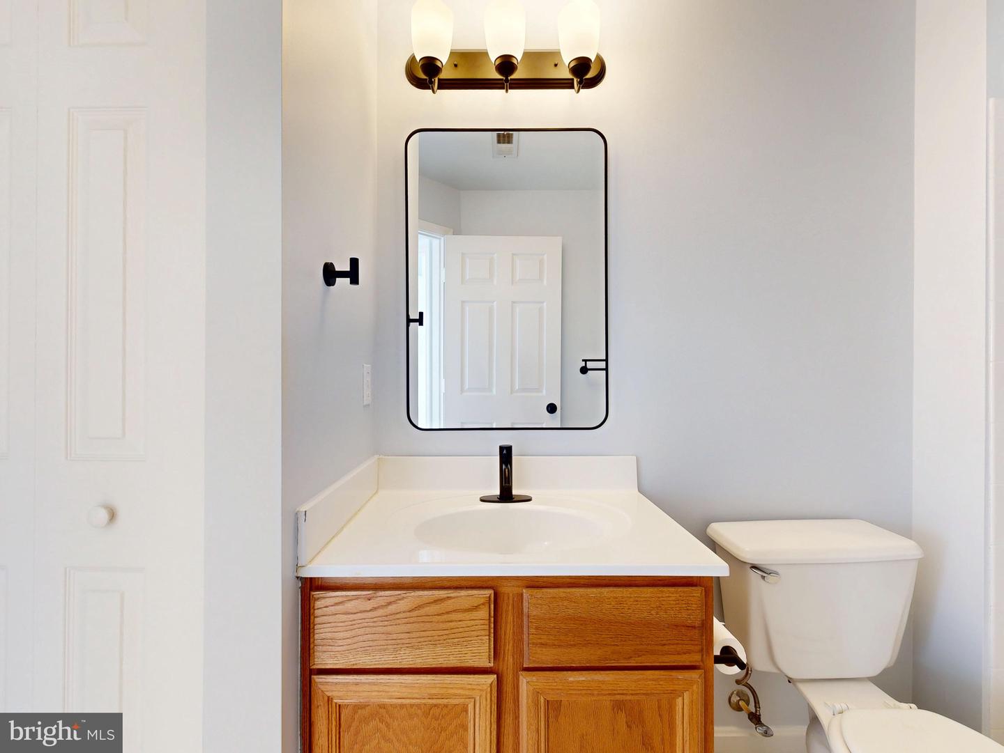 14196 CUDDY LOOP #304, WOODBRIDGE, Virginia 22193, 2 Bedrooms Bedrooms, ,2 BathroomsBathrooms,Residential,For sale,14196 CUDDY LOOP #304,VAPW2110772 MLS # VAPW2110772