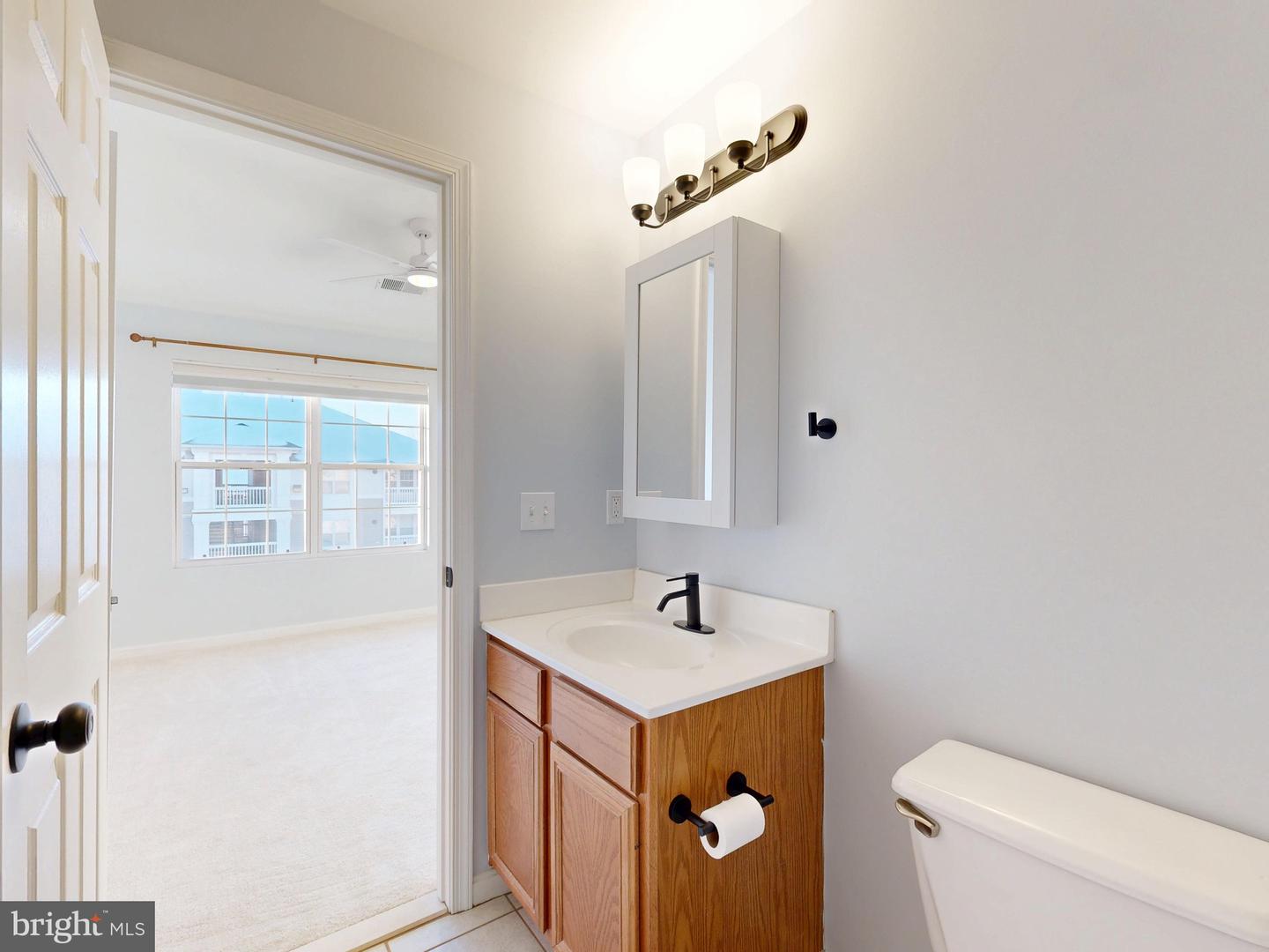 14196 CUDDY LOOP #304, WOODBRIDGE, Virginia 22193, 2 Bedrooms Bedrooms, ,2 BathroomsBathrooms,Residential,For sale,14196 CUDDY LOOP #304,VAPW2110772 MLS # VAPW2110772