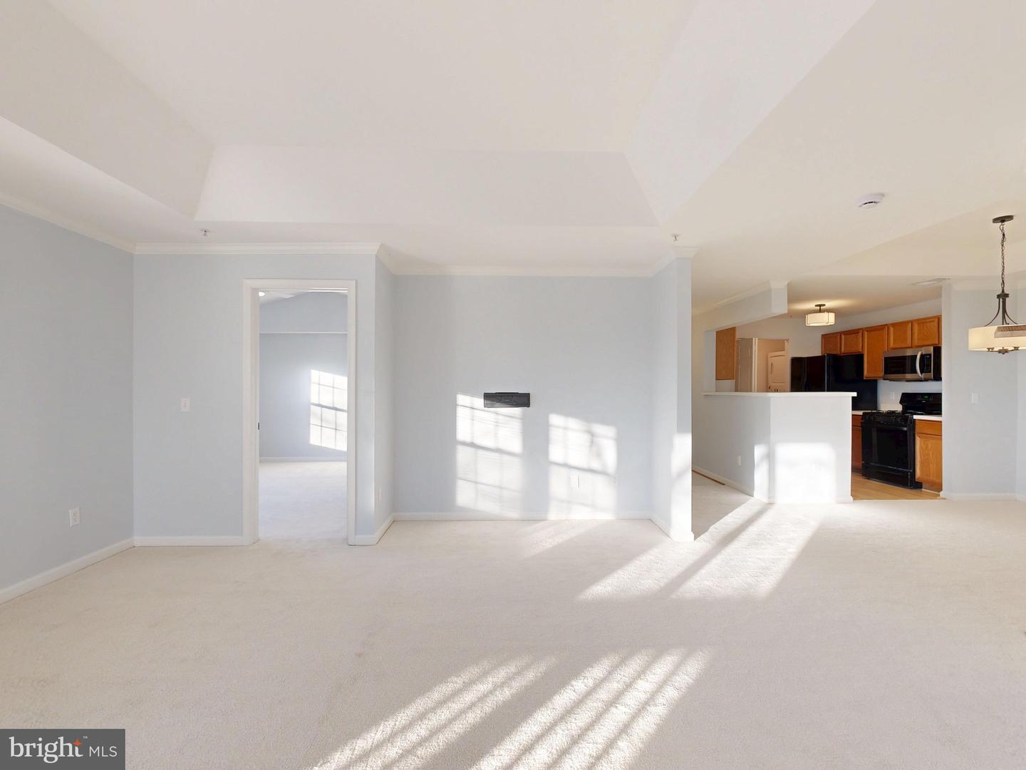 14196 CUDDY LOOP #304, WOODBRIDGE, Virginia 22193, 2 Bedrooms Bedrooms, ,2 BathroomsBathrooms,Residential,For sale,14196 CUDDY LOOP #304,VAPW2110772 MLS # VAPW2110772