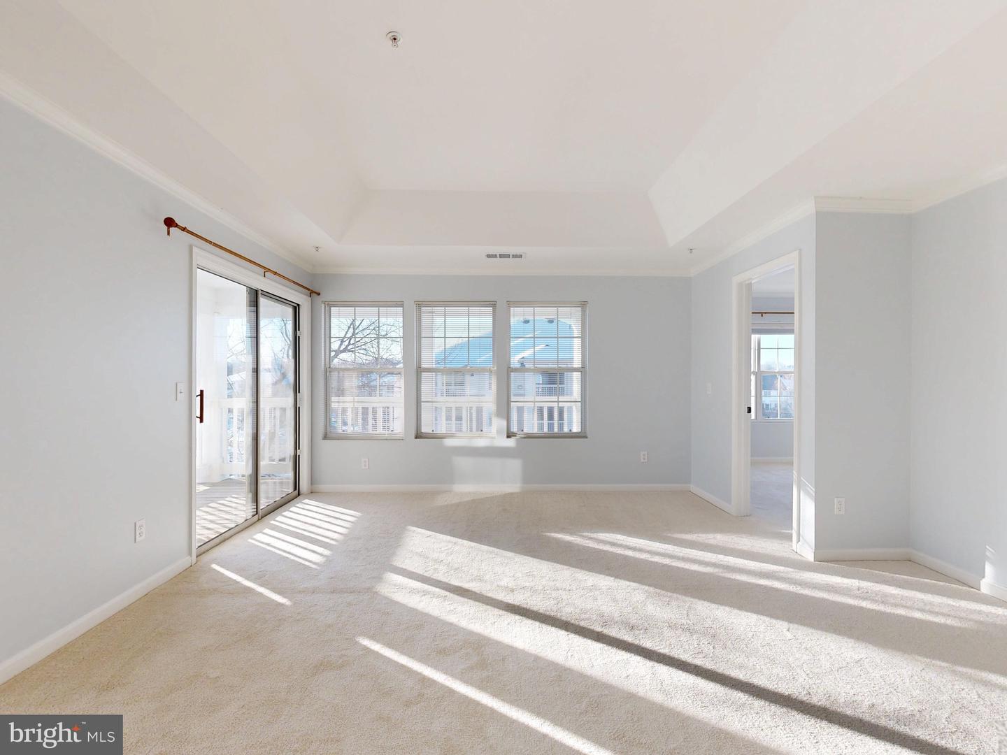 14196 CUDDY LOOP #304, WOODBRIDGE, Virginia 22193, 2 Bedrooms Bedrooms, ,2 BathroomsBathrooms,Residential,For sale,14196 CUDDY LOOP #304,VAPW2110772 MLS # VAPW2110772