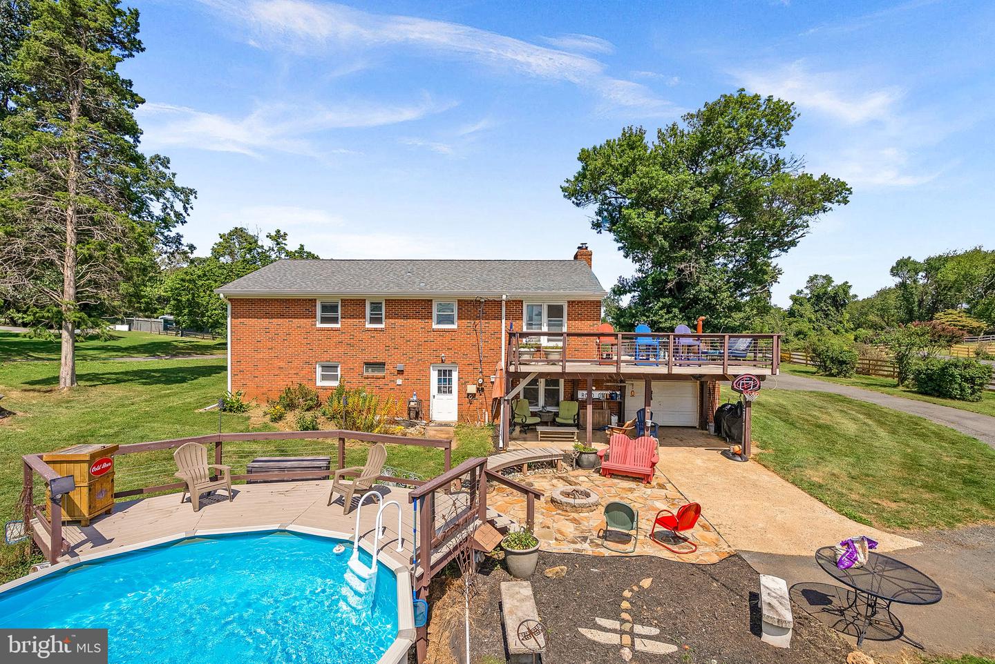 39857 THOMAS MILL RD, LEESBURG, Virginia 20175, 4 Bedrooms Bedrooms, ,2 BathroomsBathrooms,Residential,For sale,39857 THOMAS MILL RD,VALO2114180 MLS # VALO2114180