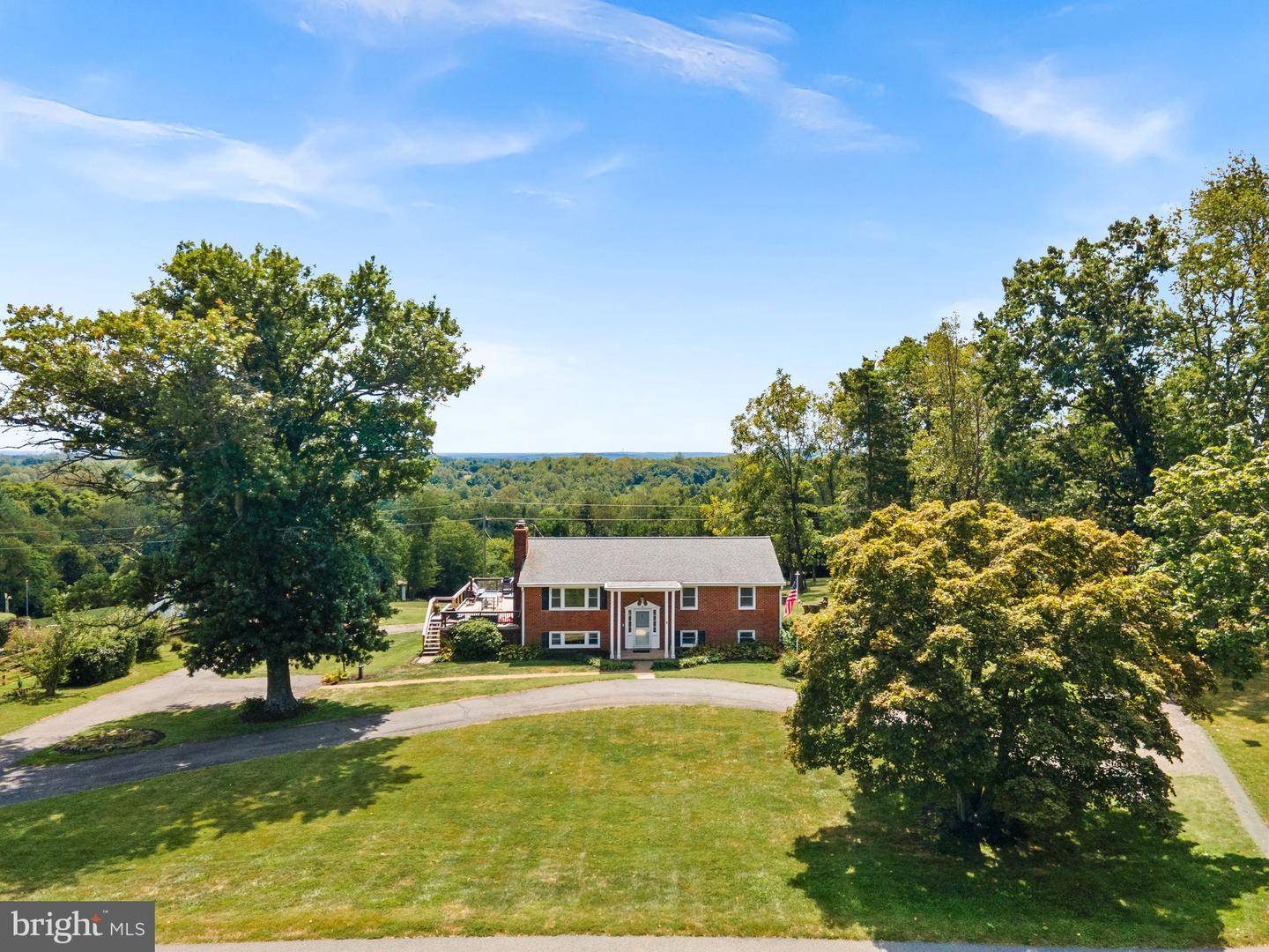 39857 THOMAS MILL RD, LEESBURG, Virginia 20175, 4 Bedrooms Bedrooms, ,2 BathroomsBathrooms,Residential,For sale,39857 THOMAS MILL RD,VALO2114180 MLS # VALO2114180