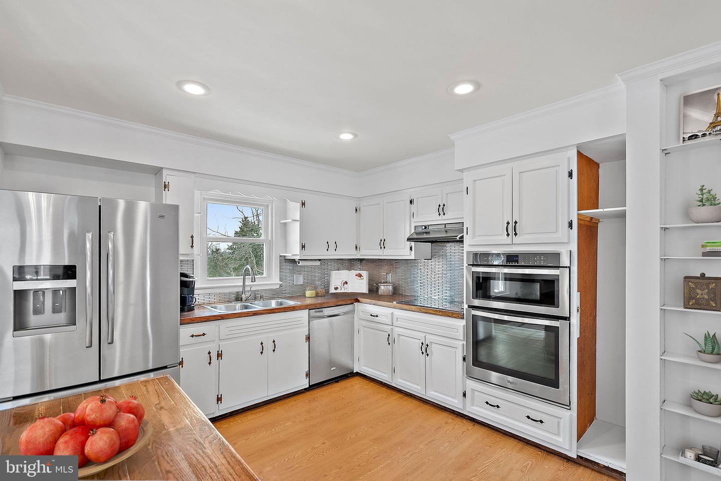 39857 THOMAS MILL RD, LEESBURG, Virginia 20175, 4 Bedrooms Bedrooms, ,2 BathroomsBathrooms,Residential,For sale,39857 THOMAS MILL RD,VALO2114180 MLS # VALO2114180