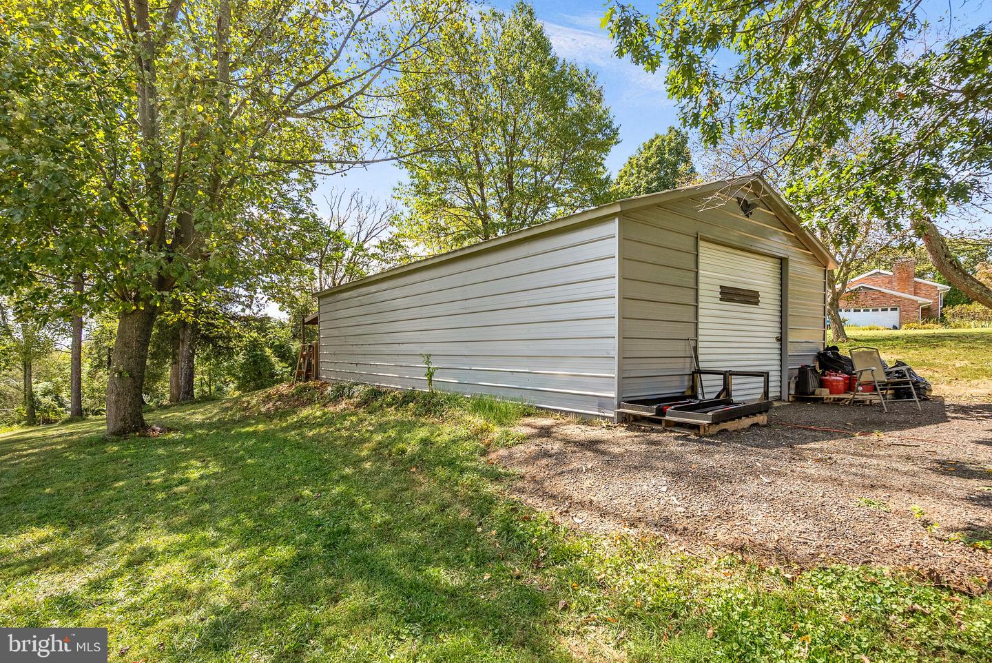 39857 THOMAS MILL RD, LEESBURG, Virginia 20175, 4 Bedrooms Bedrooms, ,2 BathroomsBathrooms,Residential,For sale,39857 THOMAS MILL RD,VALO2114180 MLS # VALO2114180