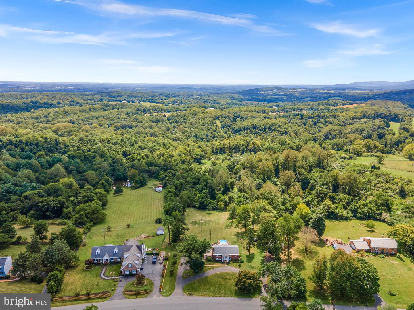 39857 THOMAS MILL RD, LEESBURG, Virginia 20175, 4 Bedrooms Bedrooms, ,2 BathroomsBathrooms,Residential,For sale,39857 THOMAS MILL RD,VALO2114180 MLS # VALO2114180