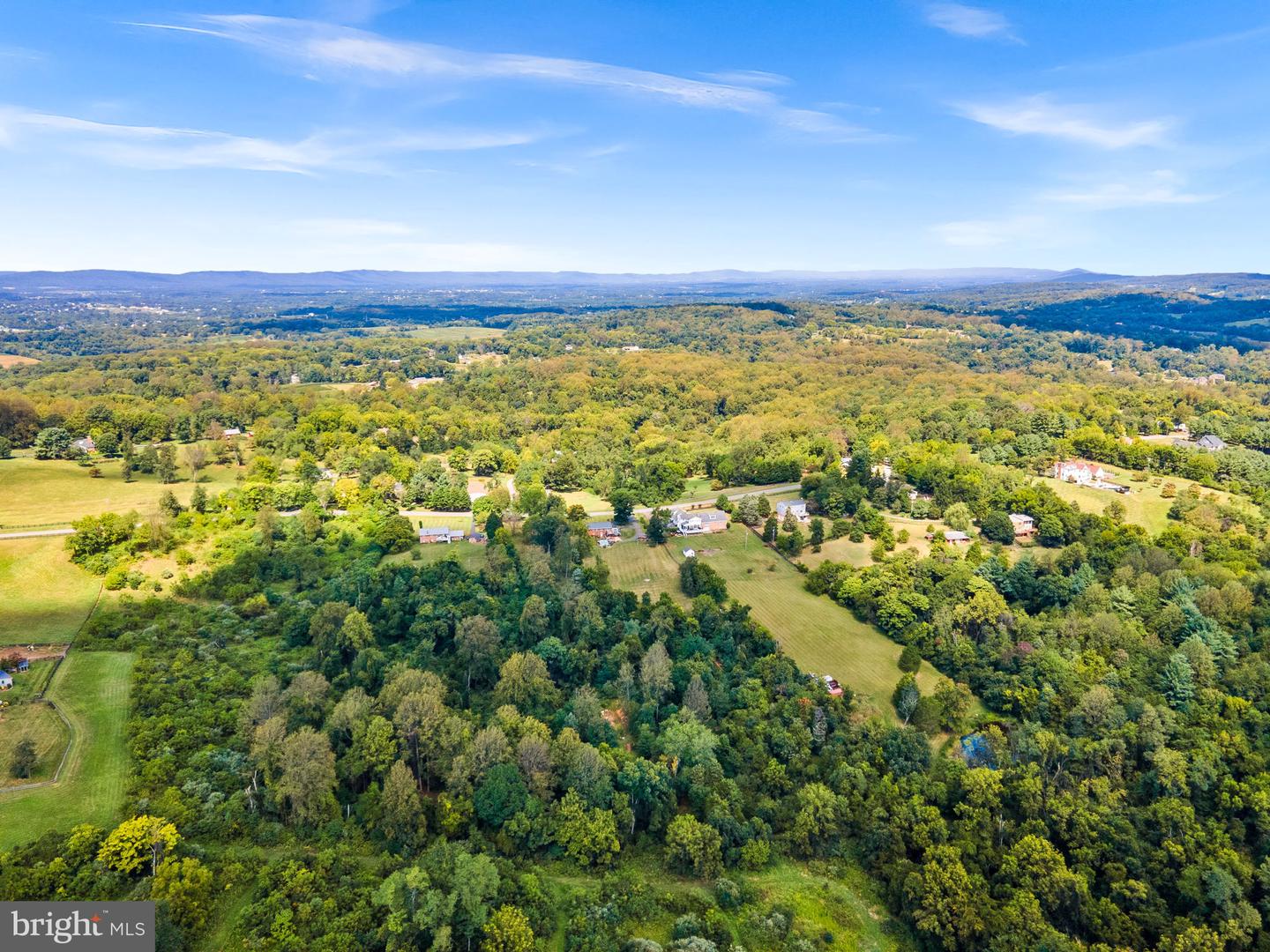 39857 THOMAS MILL RD, LEESBURG, Virginia 20175, 4 Bedrooms Bedrooms, ,2 BathroomsBathrooms,Residential,For sale,39857 THOMAS MILL RD,VALO2114180 MLS # VALO2114180