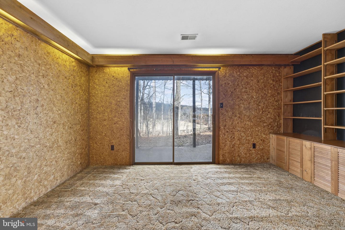 6030 SNOW MOUNTAIN RD, BROAD RUN, Virginia 20137, 4 Bedrooms Bedrooms, ,3 BathroomsBathrooms,Residential,For sale,6030 SNOW MOUNTAIN RD,VAFQ2020172 MLS # VAFQ2020172