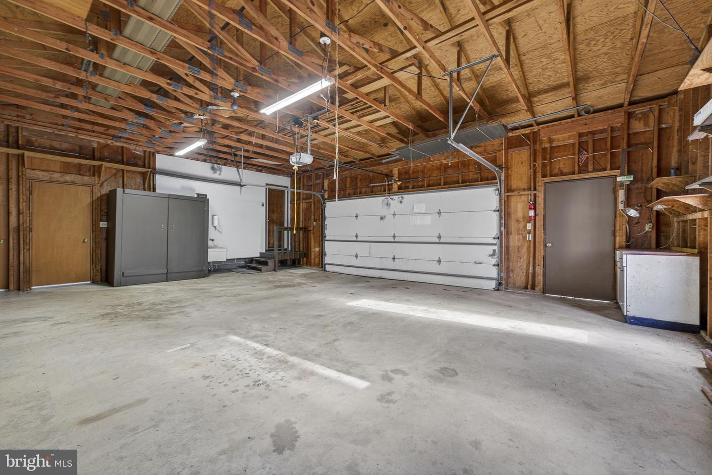 6030 SNOW MOUNTAIN RD, BROAD RUN, Virginia 20137, 4 Bedrooms Bedrooms, ,3 BathroomsBathrooms,Residential,For sale,6030 SNOW MOUNTAIN RD,VAFQ2020172 MLS # VAFQ2020172