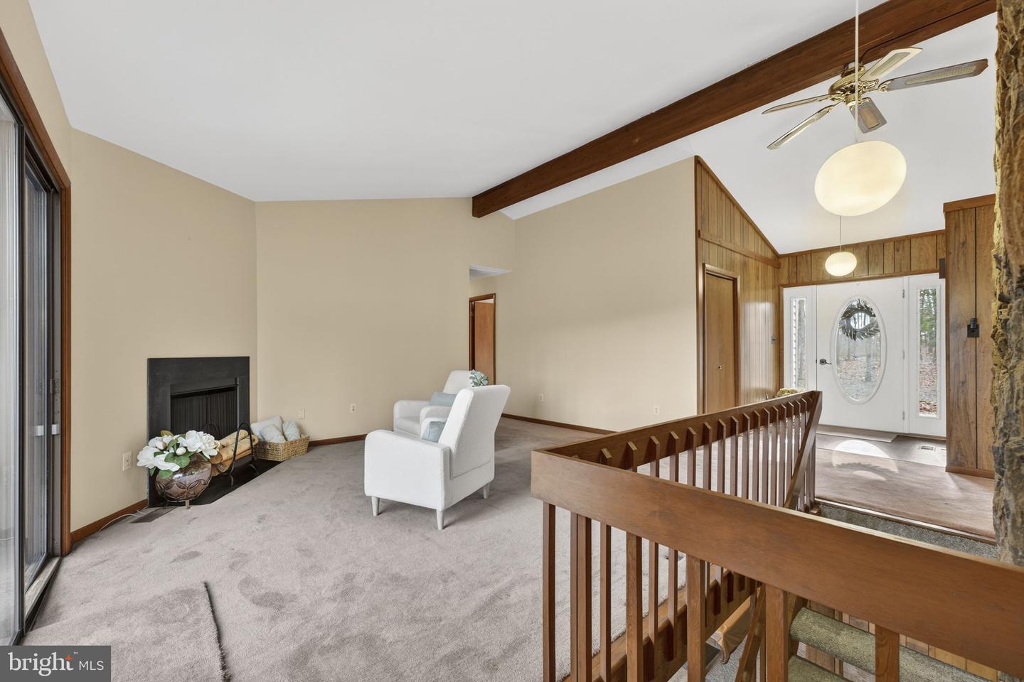 6030 SNOW MOUNTAIN RD, BROAD RUN, Virginia 20137, 4 Bedrooms Bedrooms, ,3 BathroomsBathrooms,Residential,For sale,6030 SNOW MOUNTAIN RD,VAFQ2020172 MLS # VAFQ2020172