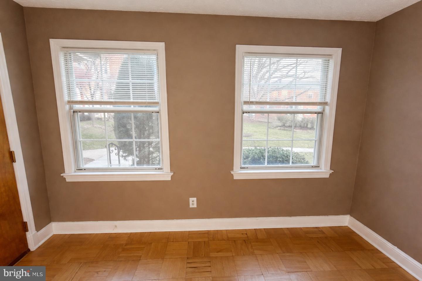2511 ARLINGTON BLVD #101, ARLINGTON, Virginia 22201, 1 Bedroom Bedrooms, ,1 BathroomBathrooms,Residential,For sale,2511 ARLINGTON BLVD #101,VAAR2067910 MLS # VAAR2067910