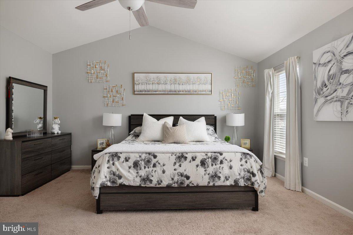 17670 CLEVELAND PARK DR, ROUND HILL, Virginia 20141, 4 Bedrooms Bedrooms, ,2 BathroomsBathrooms,Residential,For sale,17670 CLEVELAND PARK DR,VALO2114252 MLS # VALO2114252