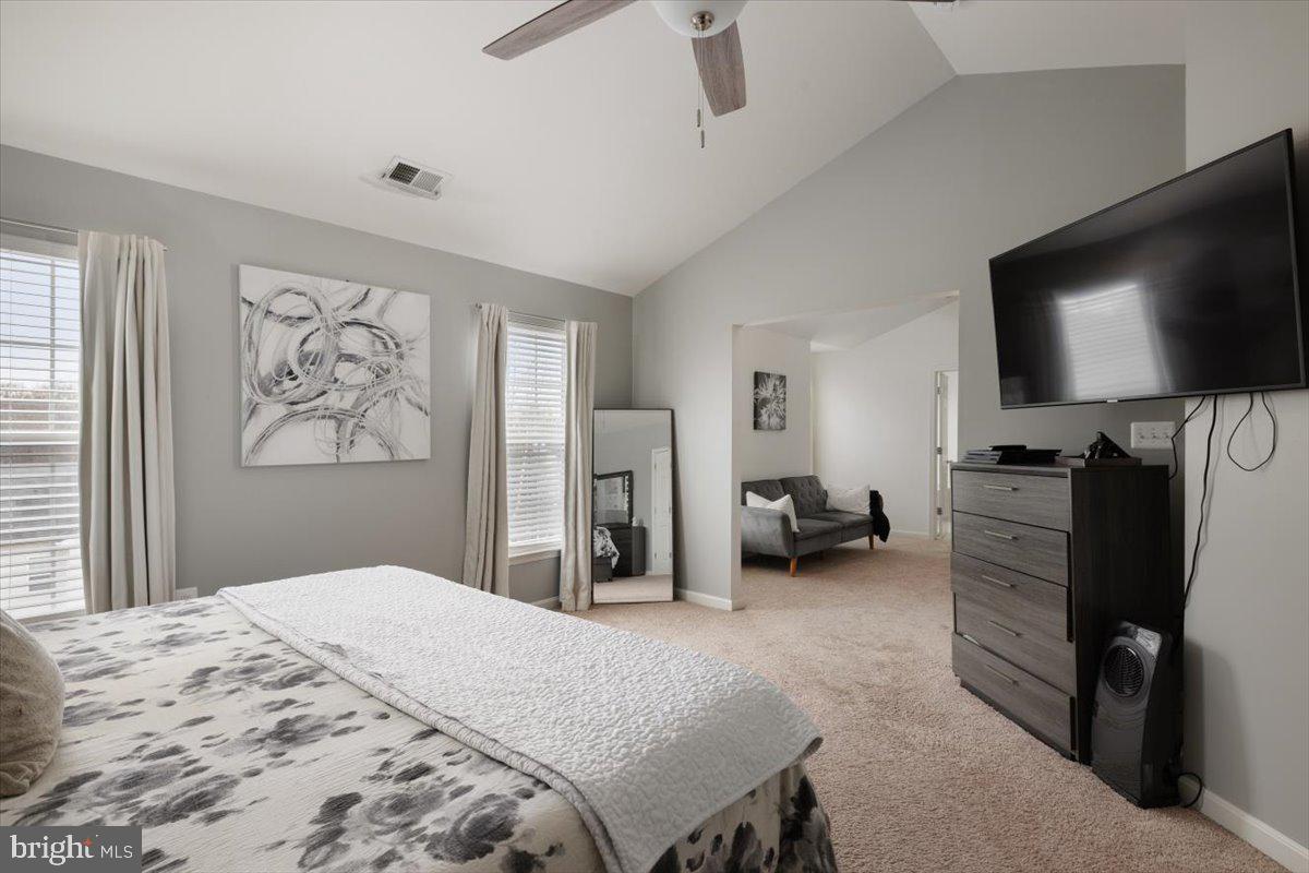 17670 CLEVELAND PARK DR, ROUND HILL, Virginia 20141, 4 Bedrooms Bedrooms, ,2 BathroomsBathrooms,Residential,For sale,17670 CLEVELAND PARK DR,VALO2114252 MLS # VALO2114252