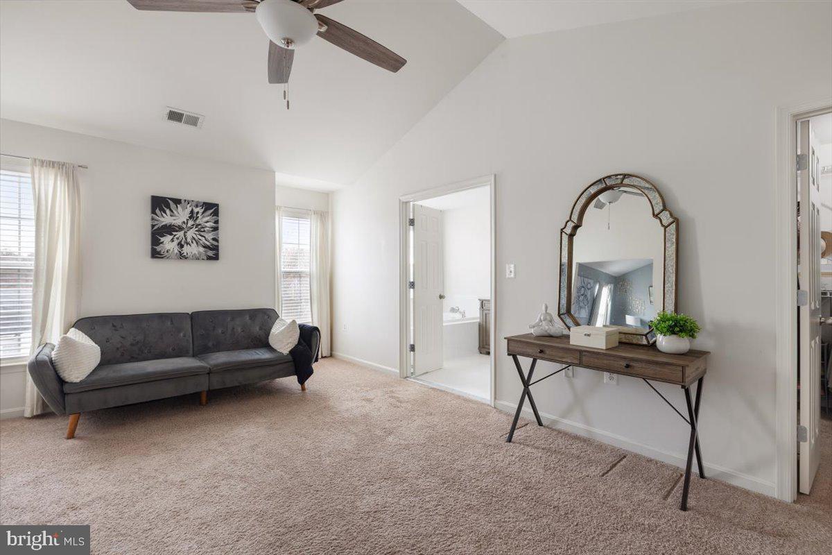 17670 CLEVELAND PARK DR, ROUND HILL, Virginia 20141, 4 Bedrooms Bedrooms, ,2 BathroomsBathrooms,Residential,For sale,17670 CLEVELAND PARK DR,VALO2114252 MLS # VALO2114252