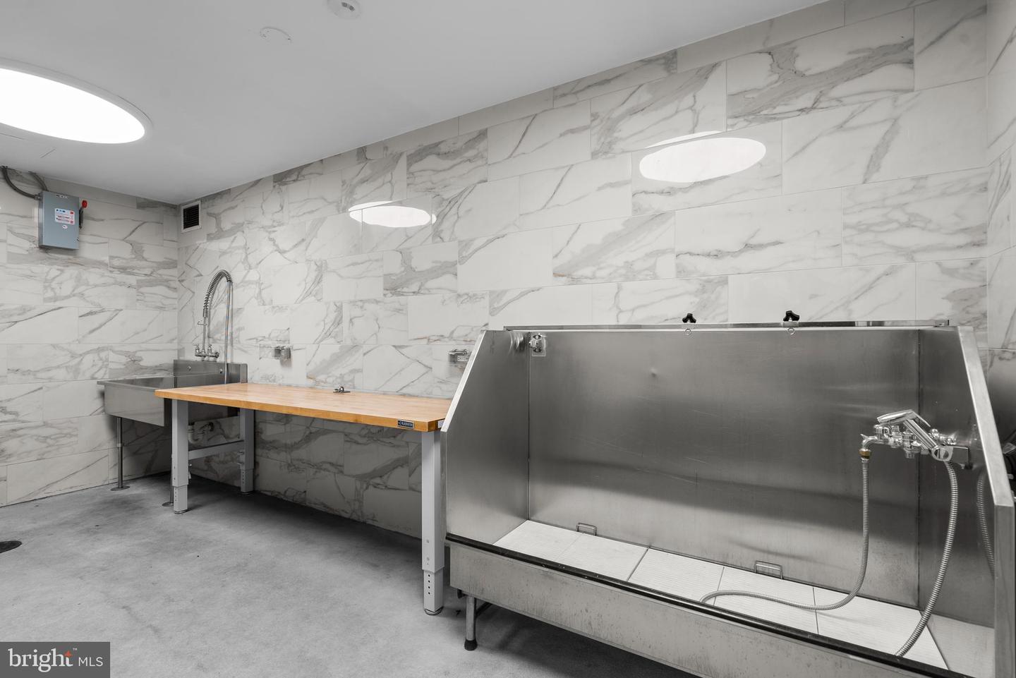 1211 VAN ST SE #404, WASHINGTON, District Of Columbia 20003, ,1 BathroomBathrooms,Residential,For sale,1211 VAN ST SE #404,DCDC2242236 MLS # DCDC2242236