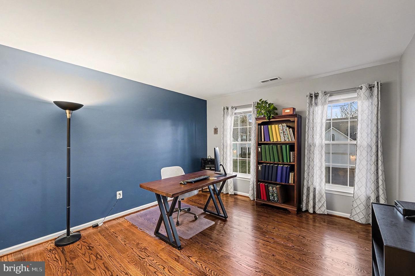 6465 COLONIAL VILLAGE LOOP, MANASSAS, Virginia 20112, 4 Bedrooms Bedrooms, ,3 BathroomsBathrooms,Residential,For sale,6465 COLONIAL VILLAGE LOOP,VAPW2110886 MLS # VAPW2110886