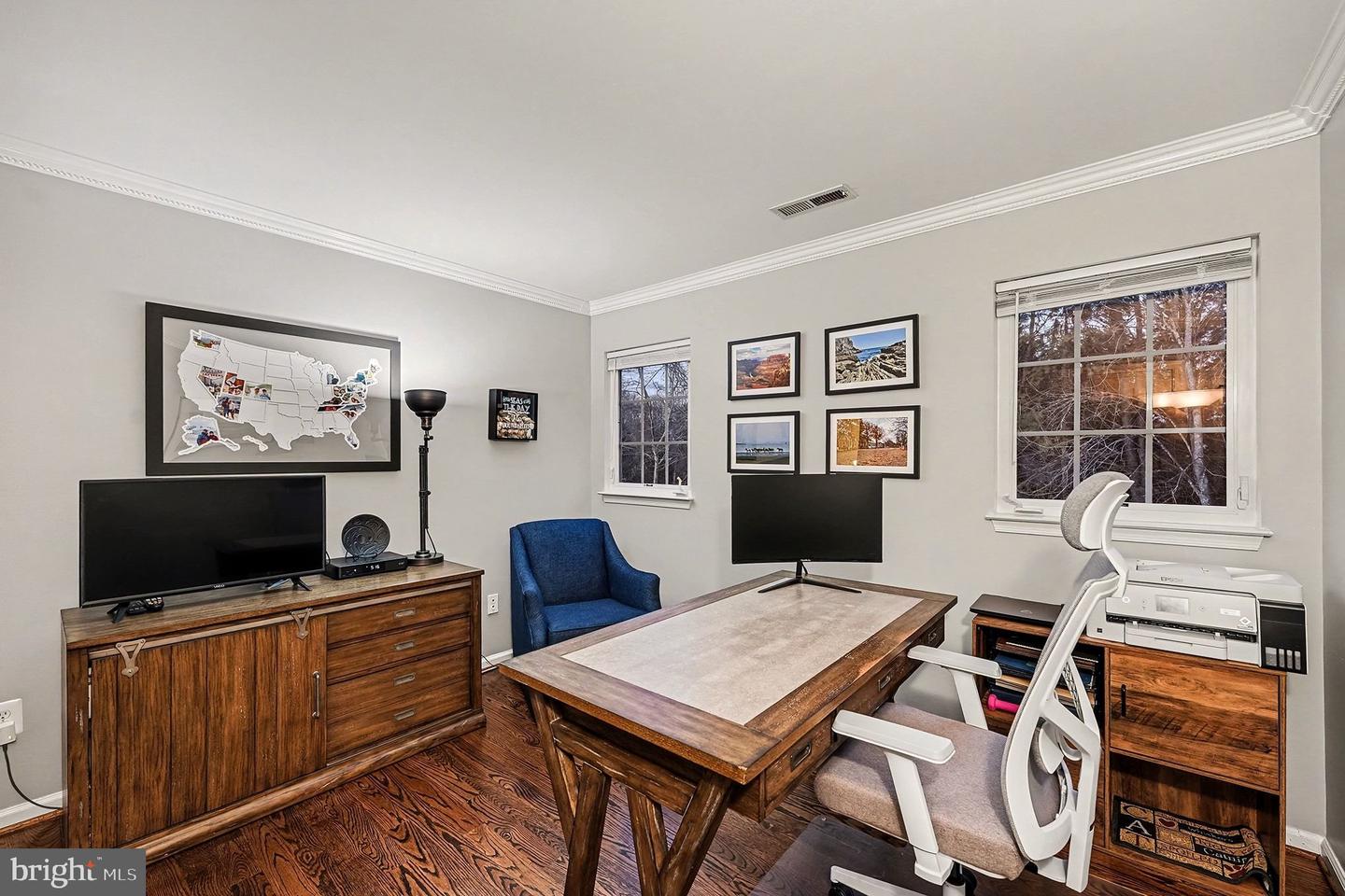 6465 COLONIAL VILLAGE LOOP, MANASSAS, Virginia 20112, 4 Bedrooms Bedrooms, ,3 BathroomsBathrooms,Residential,For sale,6465 COLONIAL VILLAGE LOOP,VAPW2110886 MLS # VAPW2110886