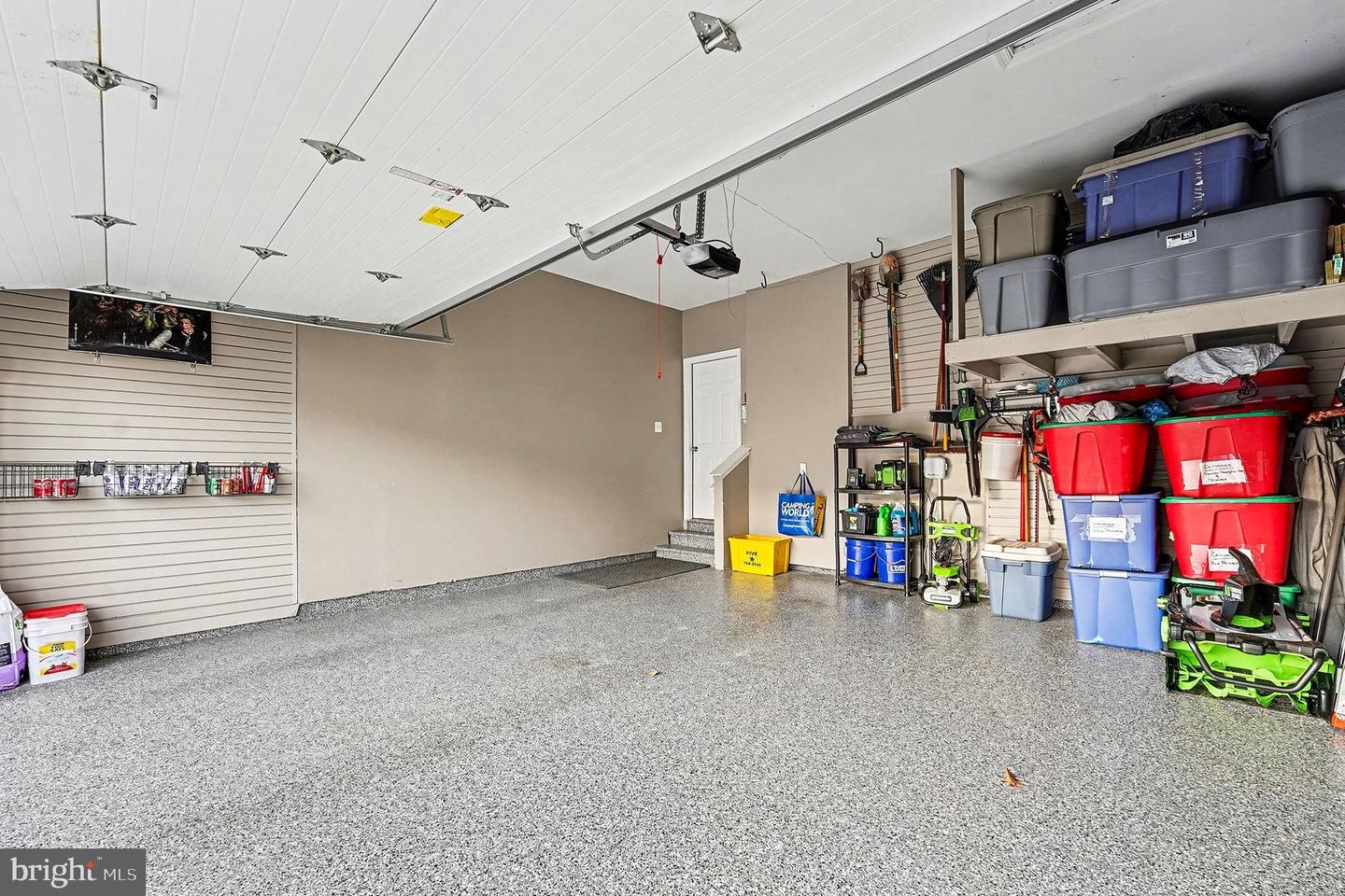 6465 COLONIAL VILLAGE LOOP, MANASSAS, Virginia 20112, 4 Bedrooms Bedrooms, ,3 BathroomsBathrooms,Residential,For sale,6465 COLONIAL VILLAGE LOOP,VAPW2110886 MLS # VAPW2110886