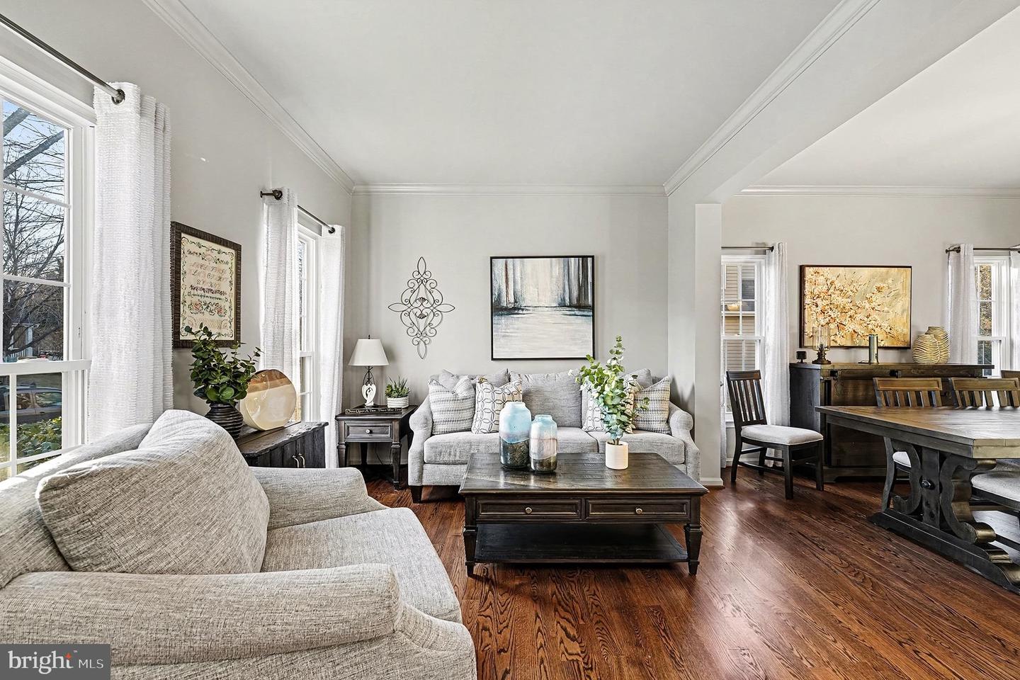 6465 COLONIAL VILLAGE LOOP, MANASSAS, Virginia 20112, 4 Bedrooms Bedrooms, ,3 BathroomsBathrooms,Residential,For sale,6465 COLONIAL VILLAGE LOOP,VAPW2110886 MLS # VAPW2110886