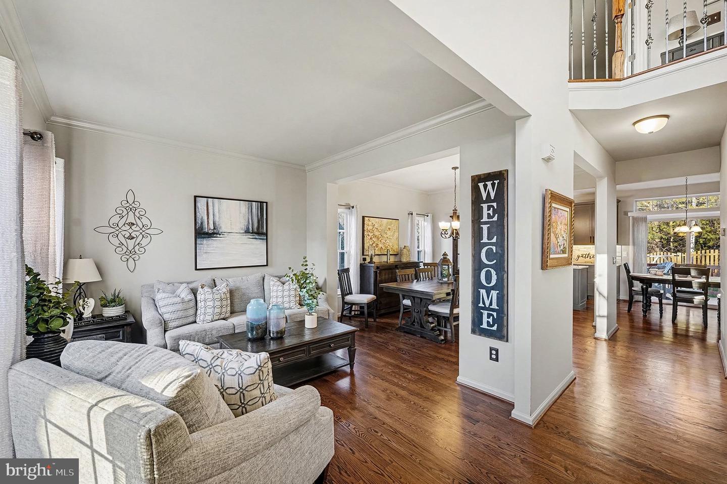 6465 COLONIAL VILLAGE LOOP, MANASSAS, Virginia 20112, 4 Bedrooms Bedrooms, ,3 BathroomsBathrooms,Residential,For sale,6465 COLONIAL VILLAGE LOOP,VAPW2110886 MLS # VAPW2110886