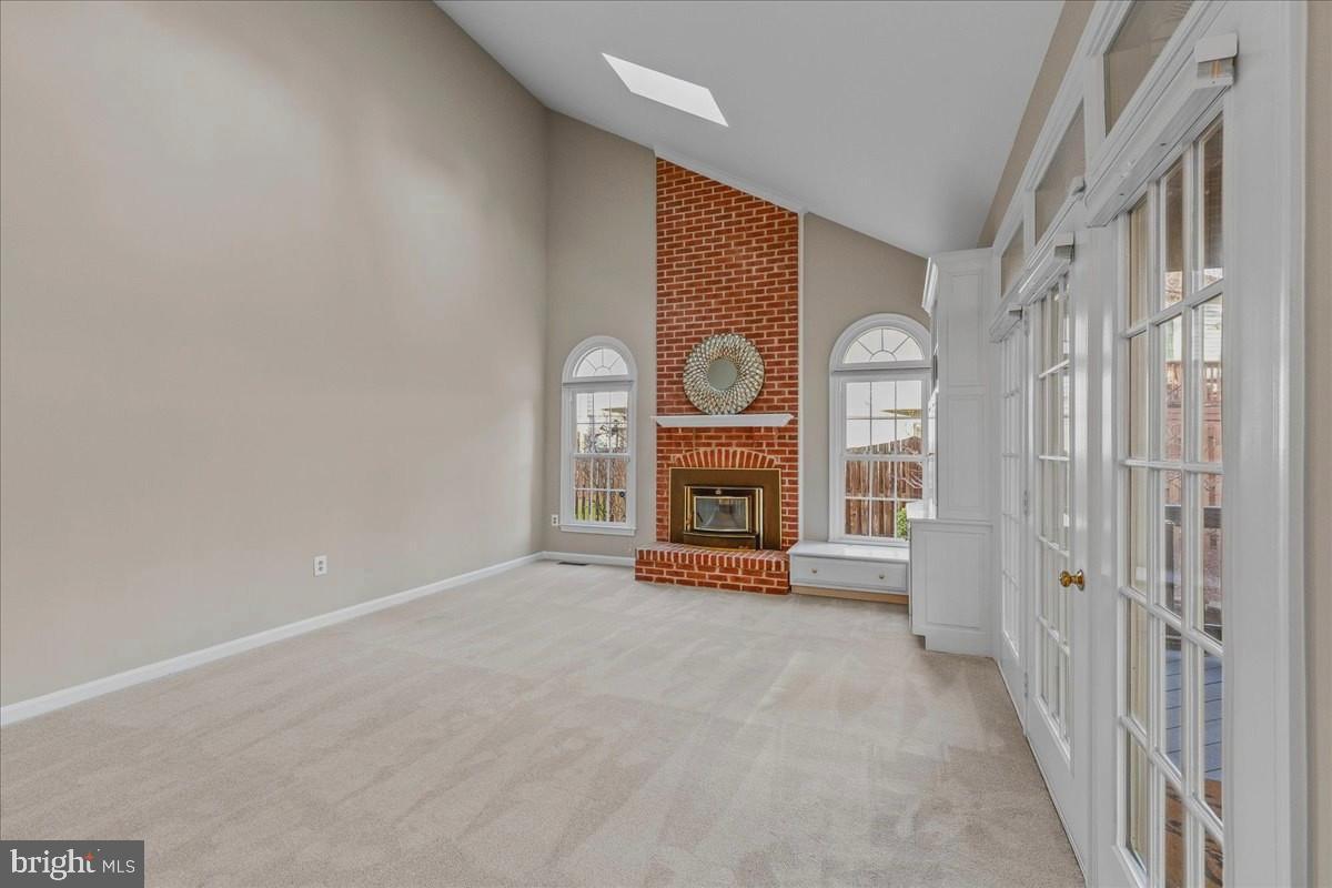 6902 COMPTON HEIGHTS CIR, CLIFTON, Virginia 20124, 4 Bedrooms Bedrooms, ,3 BathroomsBathrooms,Residential,For sale,6902 COMPTON HEIGHTS CIR,VAFX2286756 MLS # VAFX2286756