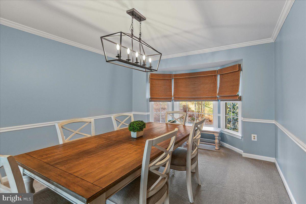 6902 COMPTON HEIGHTS CIR, CLIFTON, Virginia 20124, 4 Bedrooms Bedrooms, ,3 BathroomsBathrooms,Residential,For sale,6902 COMPTON HEIGHTS CIR,VAFX2286756 MLS # VAFX2286756