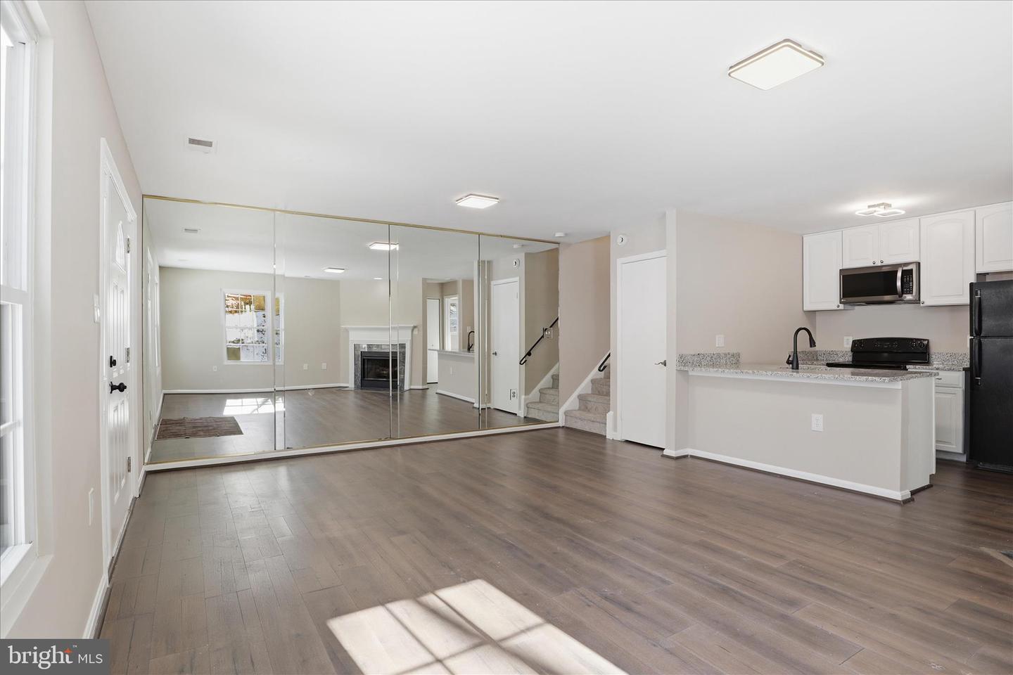 12183 OLD SALEM CT, WOODBRIDGE, Virginia 22192, 3 Bedrooms Bedrooms, 9 Rooms Rooms,2 BathroomsBathrooms,Residential,For sale,12183 OLD SALEM CT,VAPW2110914 MLS # VAPW2110914