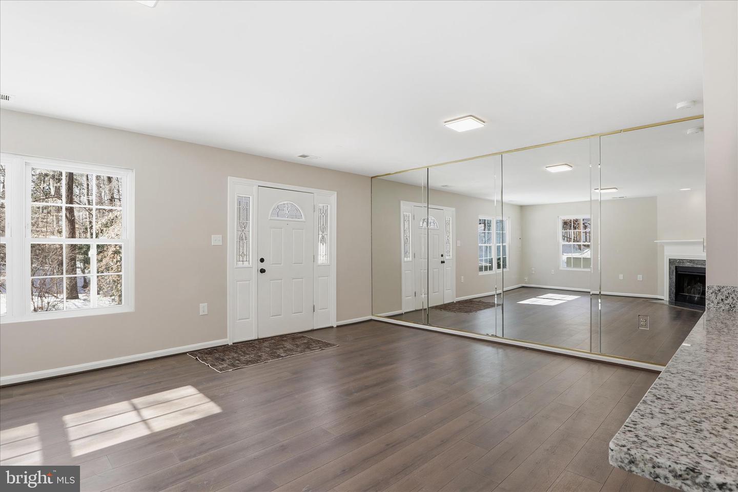 12183 OLD SALEM CT, WOODBRIDGE, Virginia 22192, 3 Bedrooms Bedrooms, 9 Rooms Rooms,2 BathroomsBathrooms,Residential,For sale,12183 OLD SALEM CT,VAPW2110914 MLS # VAPW2110914