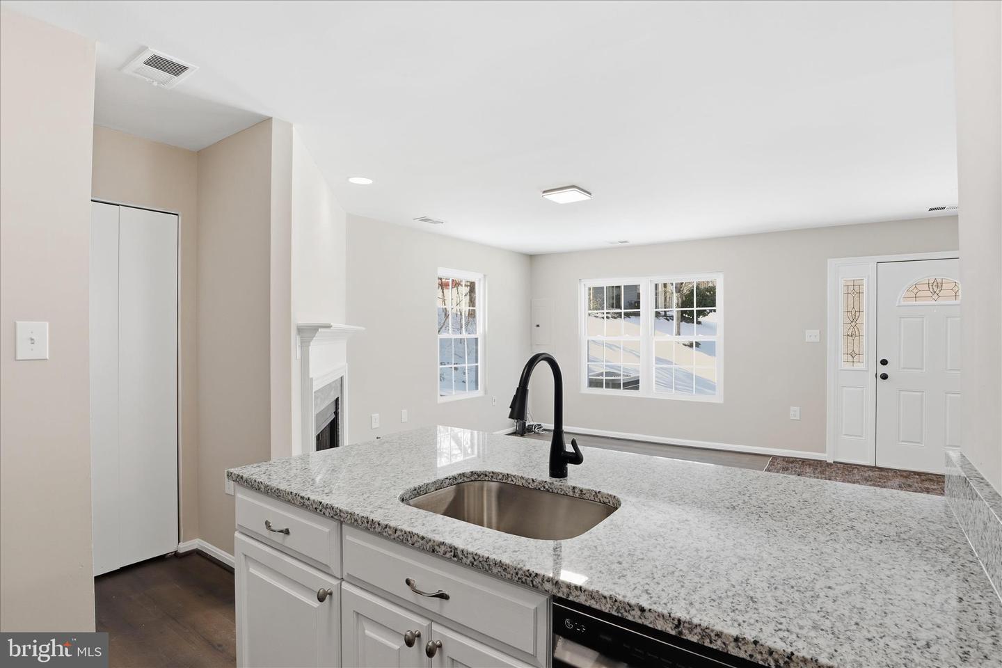 12183 OLD SALEM CT, WOODBRIDGE, Virginia 22192, 3 Bedrooms Bedrooms, 9 Rooms Rooms,2 BathroomsBathrooms,Residential,For sale,12183 OLD SALEM CT,VAPW2110914 MLS # VAPW2110914