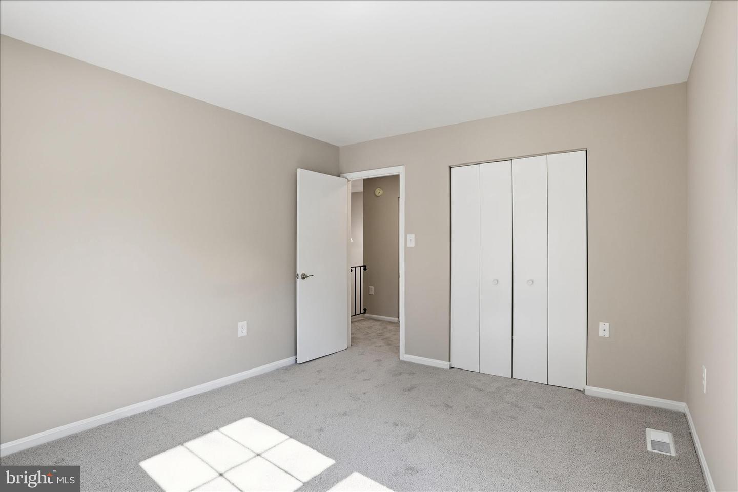 12183 OLD SALEM CT, WOODBRIDGE, Virginia 22192, 3 Bedrooms Bedrooms, 9 Rooms Rooms,2 BathroomsBathrooms,Residential,For sale,12183 OLD SALEM CT,VAPW2110914 MLS # VAPW2110914