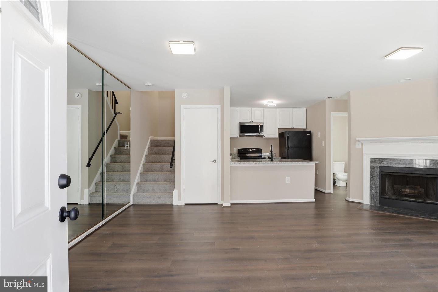 12183 OLD SALEM CT, WOODBRIDGE, Virginia 22192, 3 Bedrooms Bedrooms, 9 Rooms Rooms,2 BathroomsBathrooms,Residential,For sale,12183 OLD SALEM CT,VAPW2110914 MLS # VAPW2110914