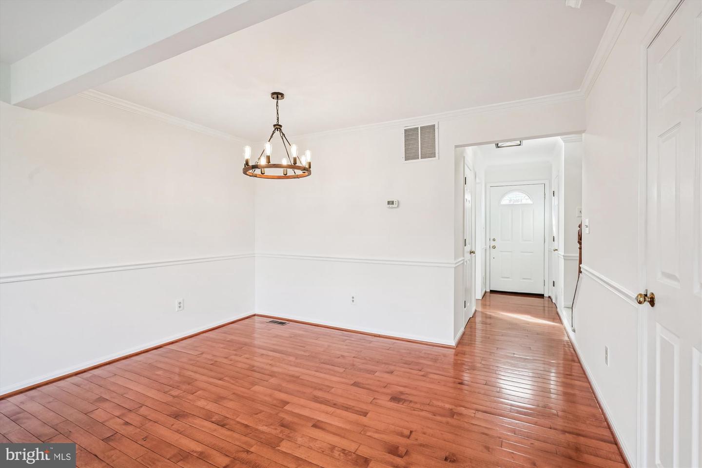 211 FAIRFIELD DR, WARRENTON, Virginia 20186, 2 Bedrooms Bedrooms, ,2 BathroomsBathrooms,Residential,For sale,211 FAIRFIELD DR,VAFQ2020204 MLS # VAFQ2020204