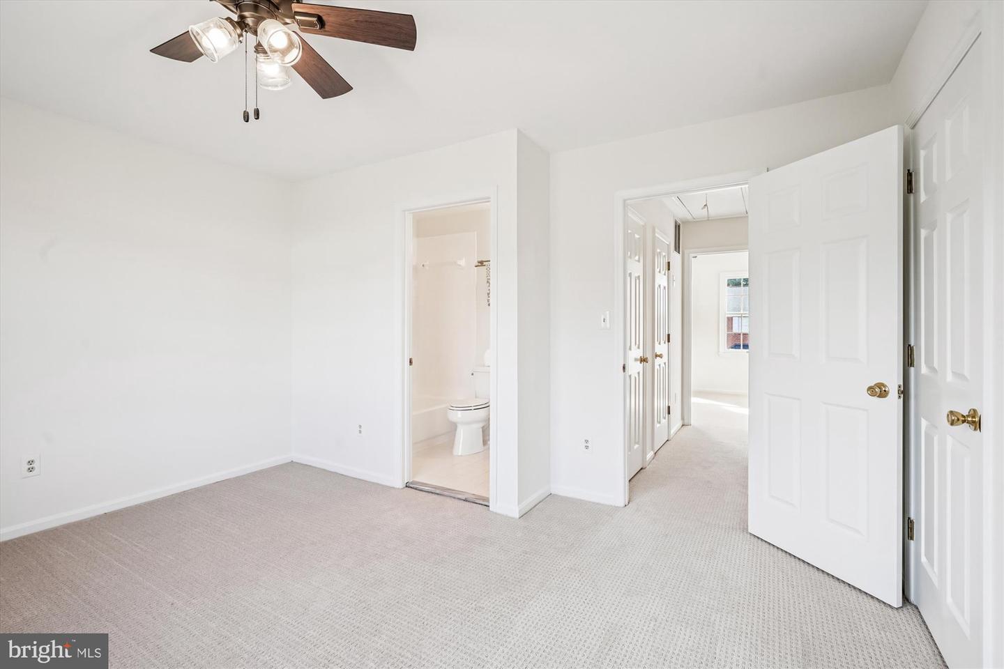 211 FAIRFIELD DR, WARRENTON, Virginia 20186, 2 Bedrooms Bedrooms, ,2 BathroomsBathrooms,Residential,For sale,211 FAIRFIELD DR,VAFQ2020204 MLS # VAFQ2020204