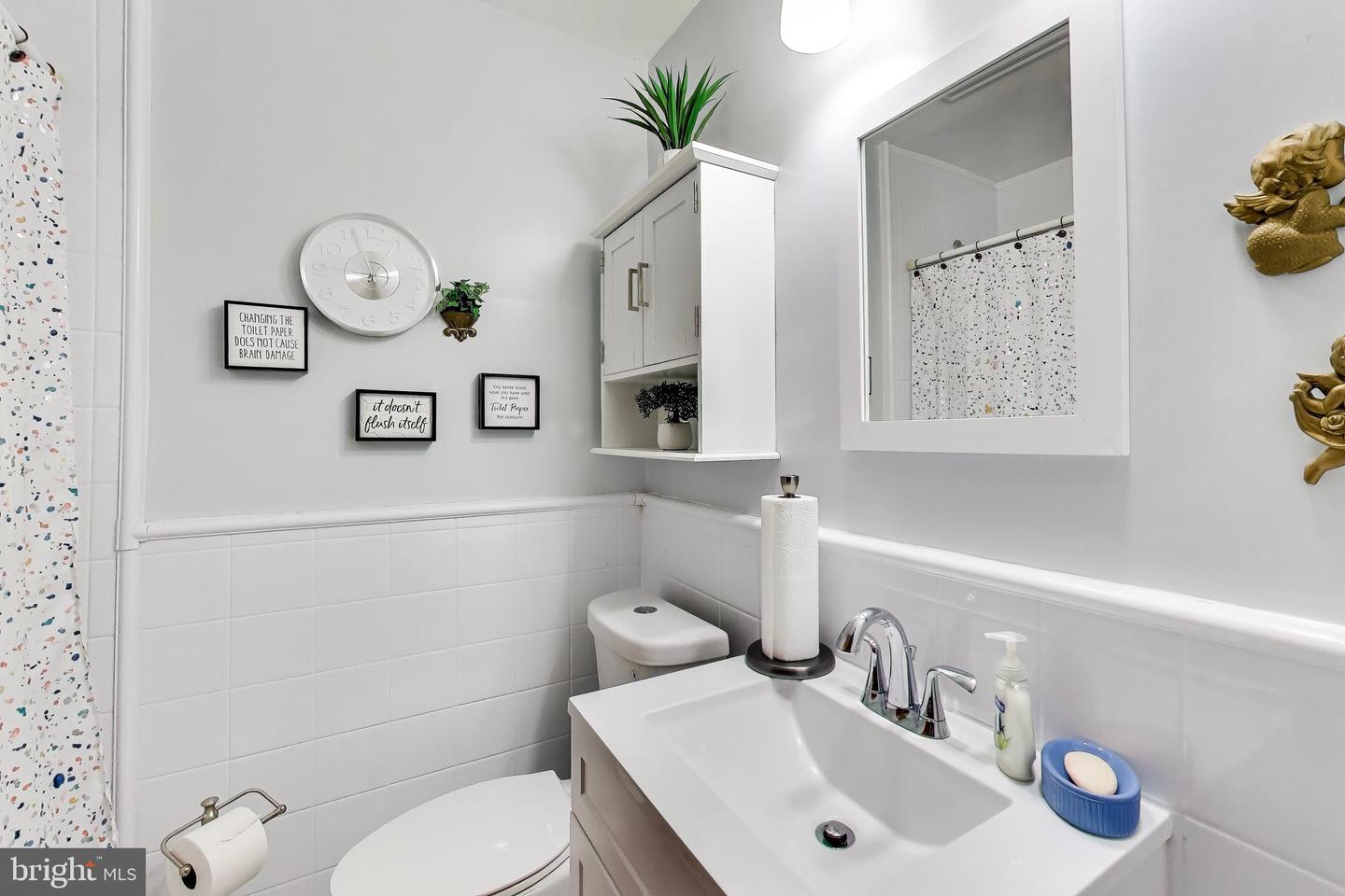 1655 C ST NE, WASHINGTON, District Of Columbia 20002, 3 Bedrooms Bedrooms, ,2 BathroomsBathrooms,Residential,For sale,1655 C ST NE,DCDC2242460 MLS # DCDC2242460