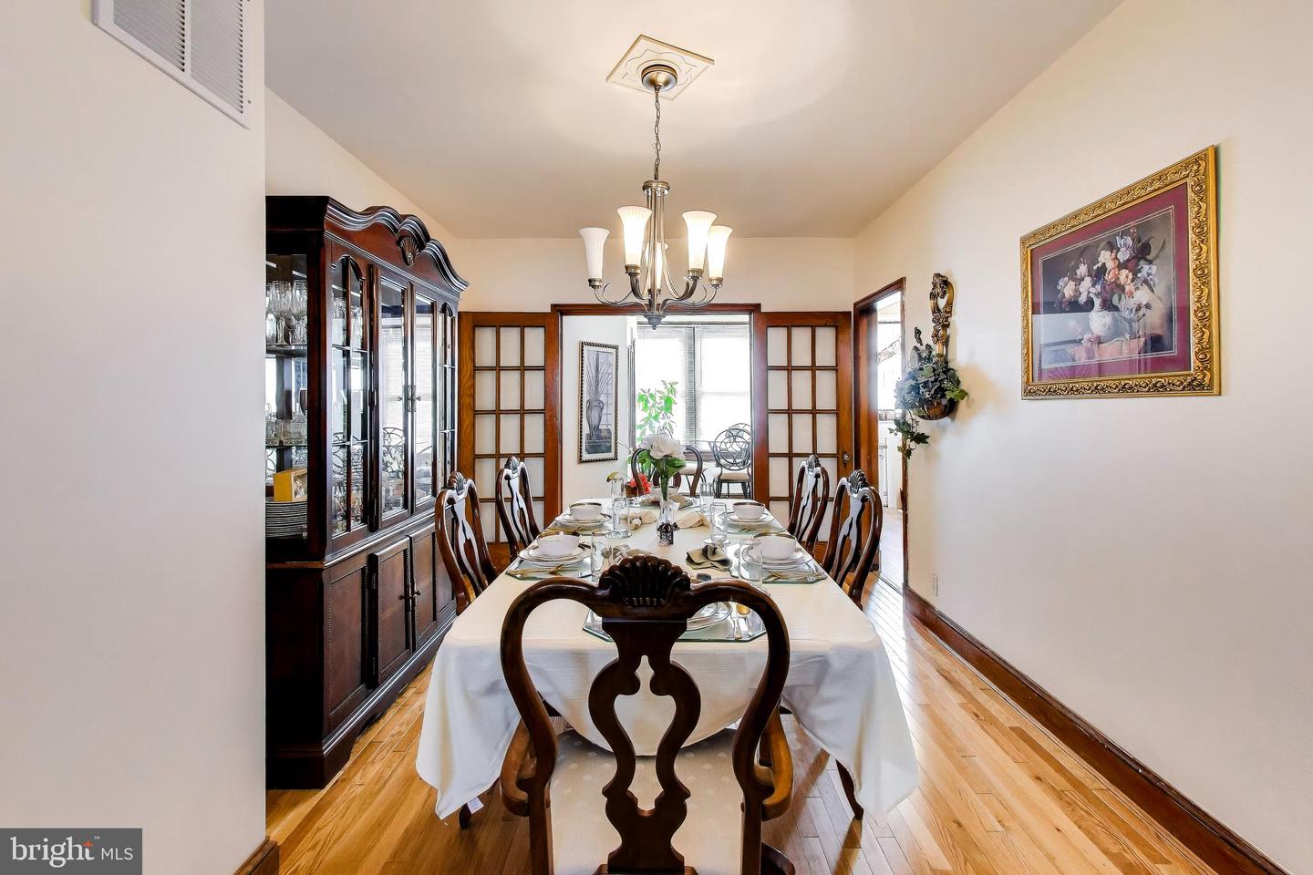 1655 C ST NE, WASHINGTON, District Of Columbia 20002, 3 Bedrooms Bedrooms, ,2 BathroomsBathrooms,Residential,For sale,1655 C ST NE,DCDC2242460 MLS # DCDC2242460