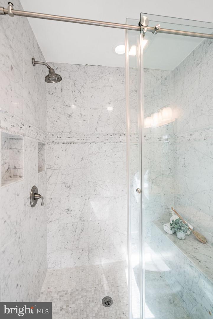 2729 UNICORN LN NW, WASHINGTON, District Of Columbia 20015, 3 Bedrooms Bedrooms, ,3 BathroomsBathrooms,Residential,For sale,2729 UNICORN LN NW,DCDC2242514 MLS # DCDC2242514