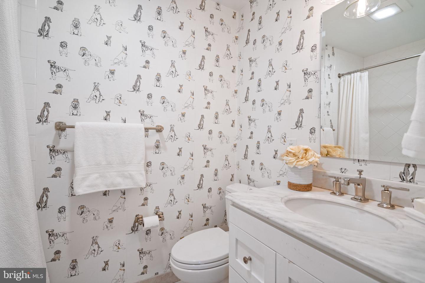 2729 UNICORN LN NW, WASHINGTON, District Of Columbia 20015, 3 Bedrooms Bedrooms, ,3 BathroomsBathrooms,Residential,For sale,2729 UNICORN LN NW,DCDC2242514 MLS # DCDC2242514